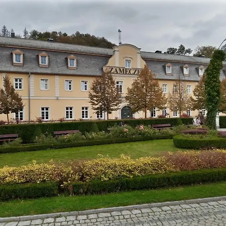 Niezalezny Apartament Emilka W Sercu Uzdrowiska Kudowa Zdroj