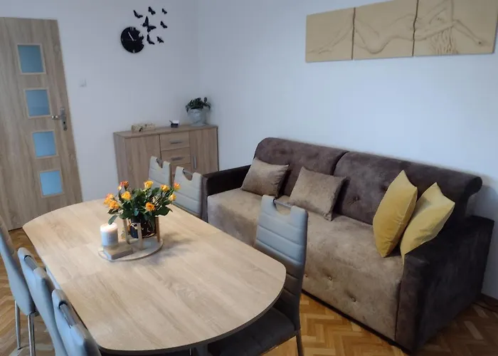 Niezalezny Apartament Emilka W Sercu Uzdrowiska Apartamento Kudowa-Zdrój